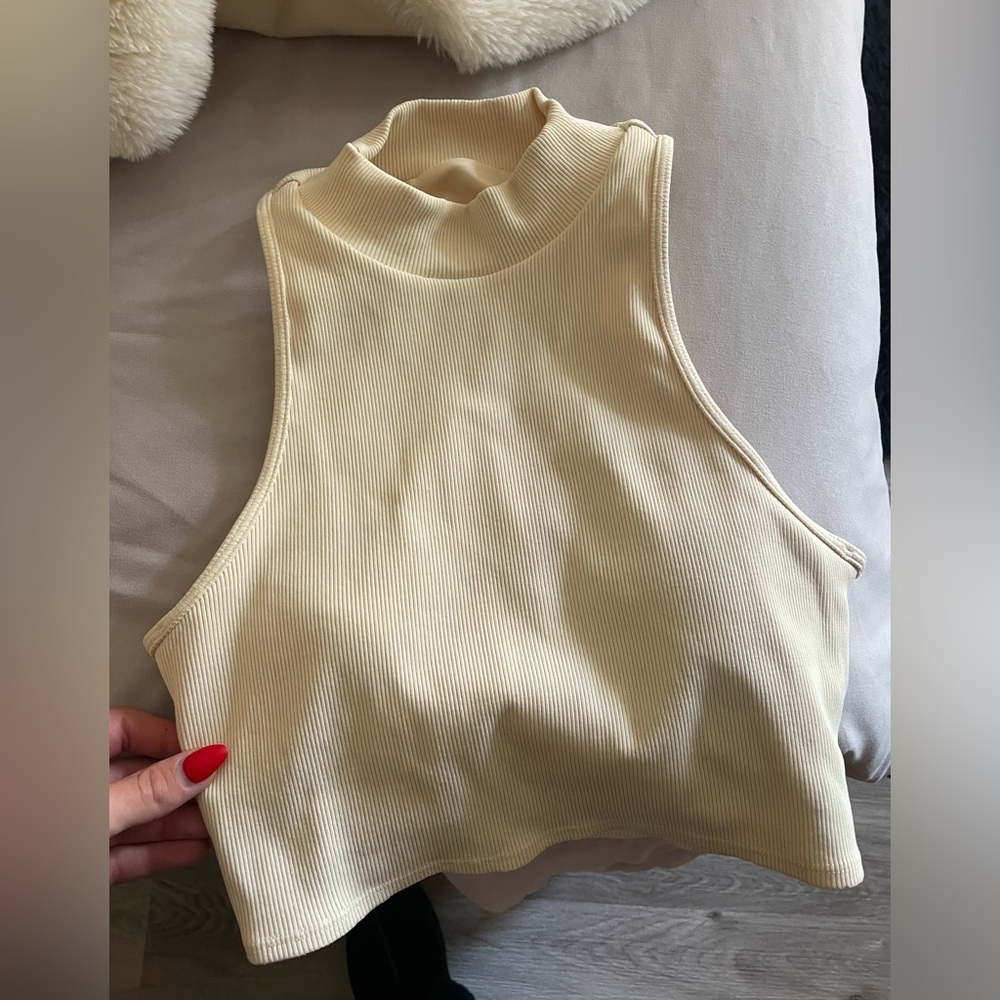 ALO bra top - ivory cream color